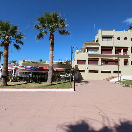 Burriana Beach Apartment نيرخا المظهر الخارجي الصورة