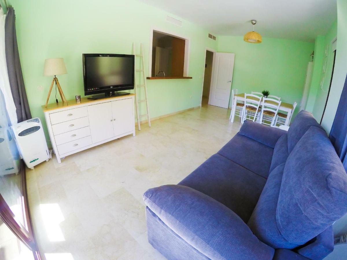 Burriana Beach Apartment نيرخا المظهر الخارجي الصورة
