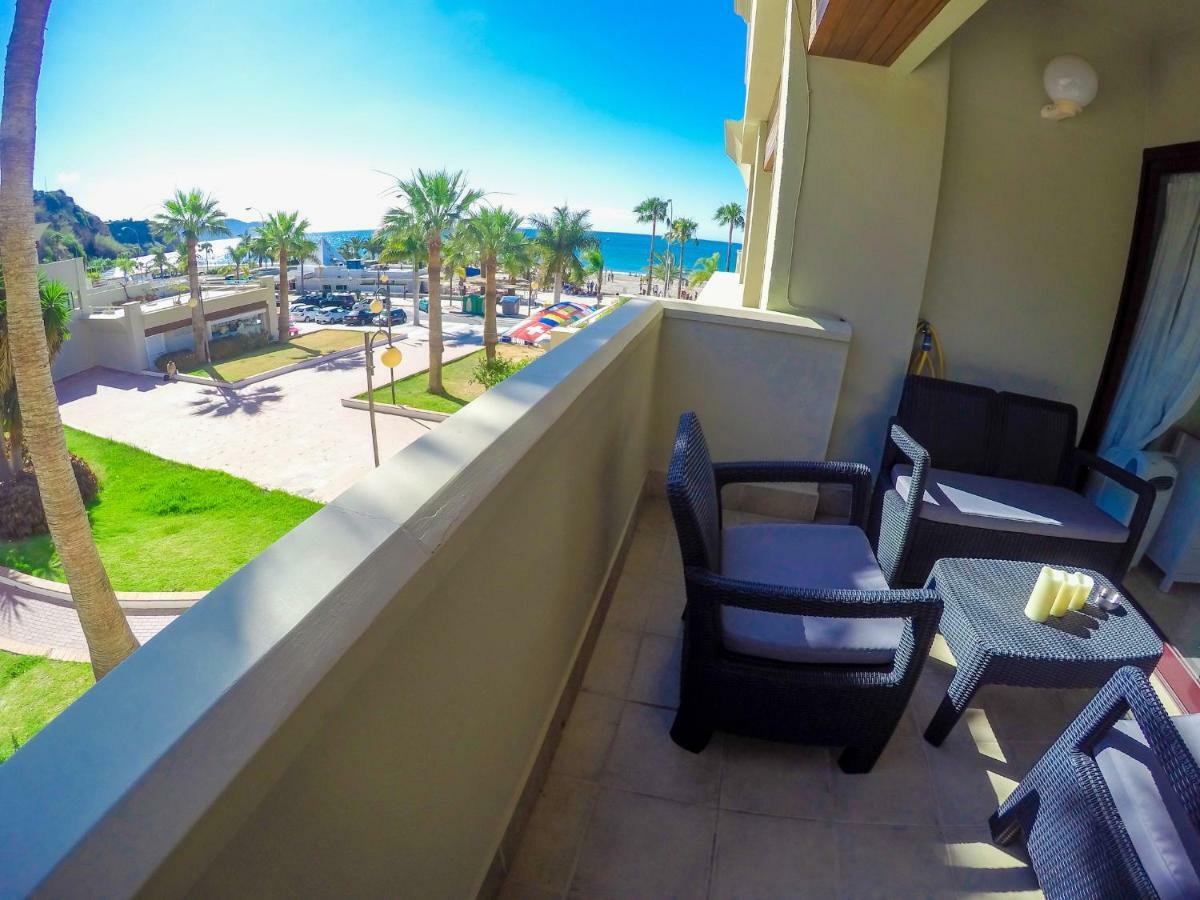 Burriana Beach Apartment نيرخا المظهر الخارجي الصورة