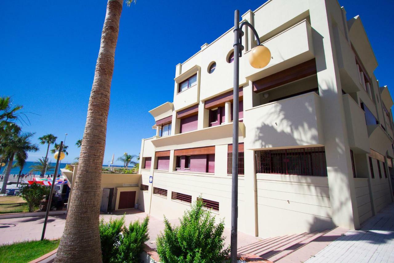 Burriana Beach Apartment نيرخا المظهر الخارجي الصورة