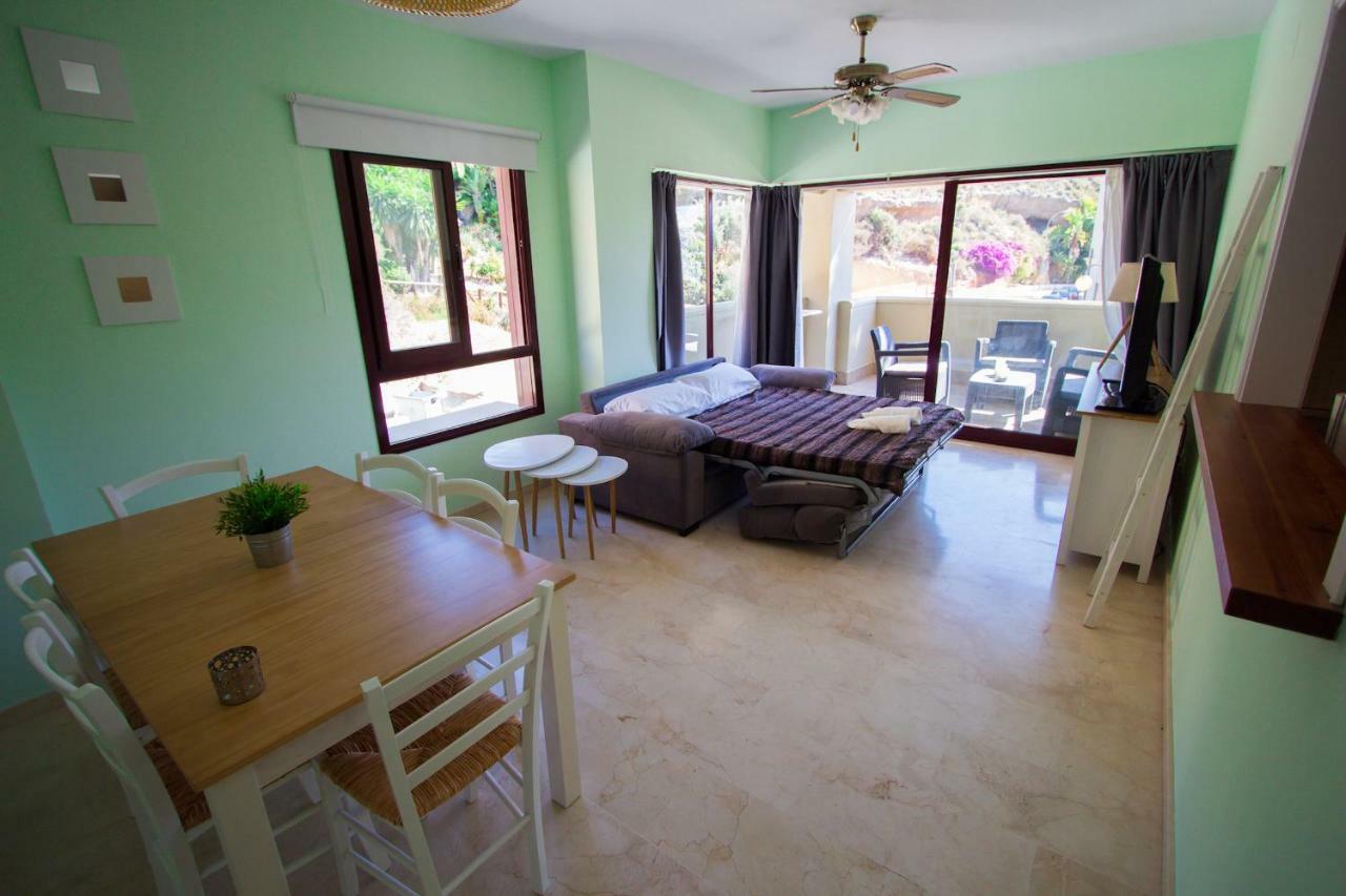 Burriana Beach Apartment نيرخا المظهر الخارجي الصورة